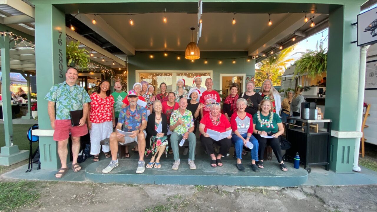 Fall 24 Holualoa Music & Light Festival Caroling