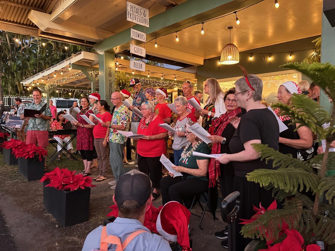 Fall 24 Holualoa Music & Light Festival Caroling